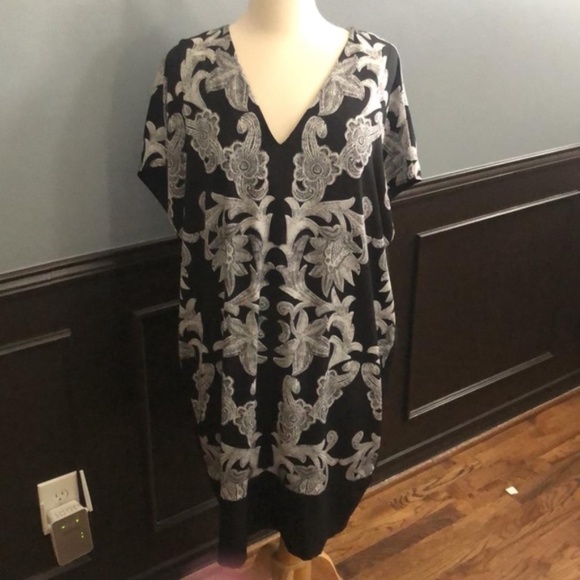 BUNDLE 4 Presley Skye,SEJOUR,ADRIANNA PAPELL,PATRA - Picture 10 of 15